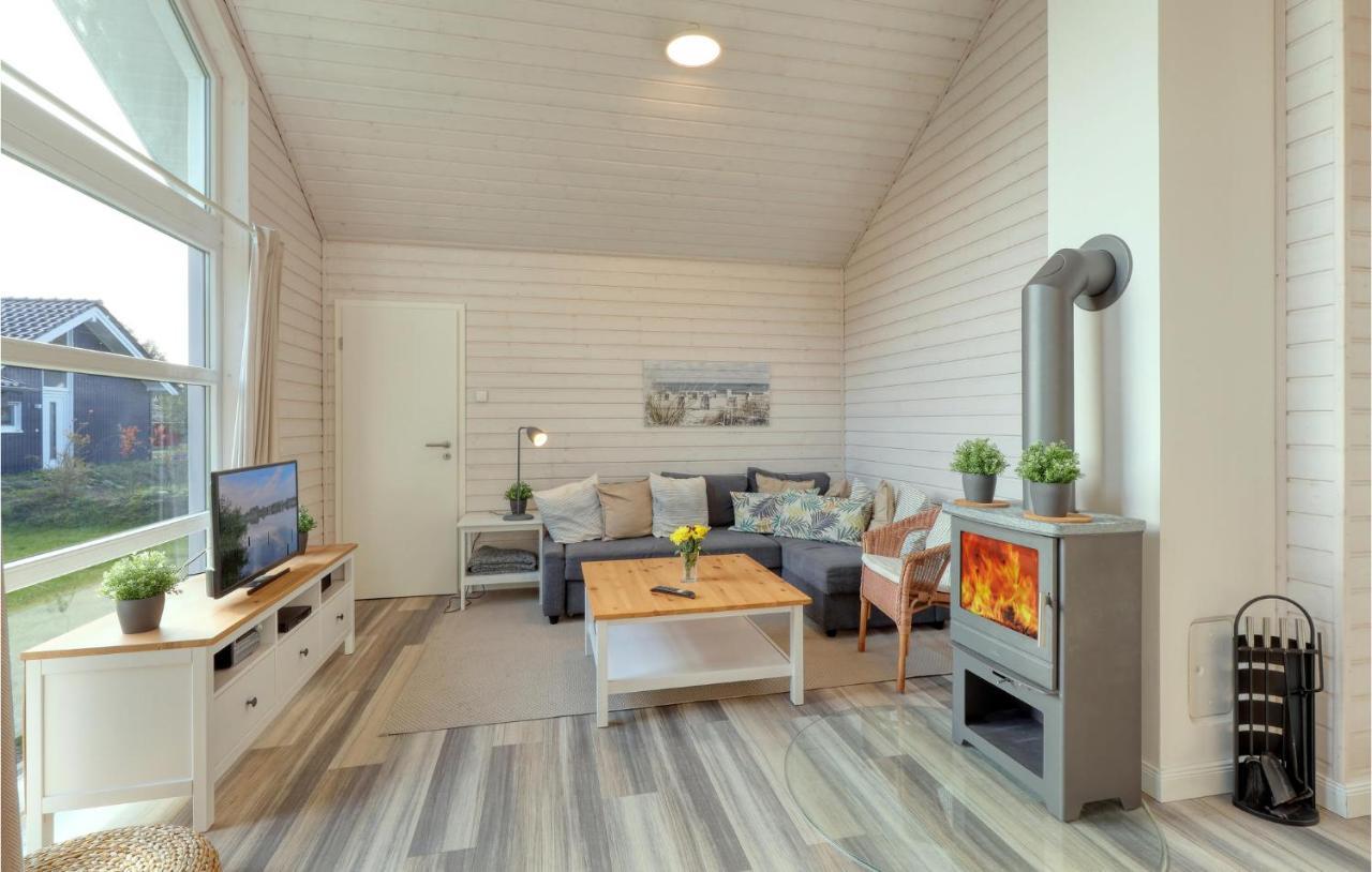 Stunning Home In Krems Ii-Warderbrueck With Wifi Gols Exteriér fotografie